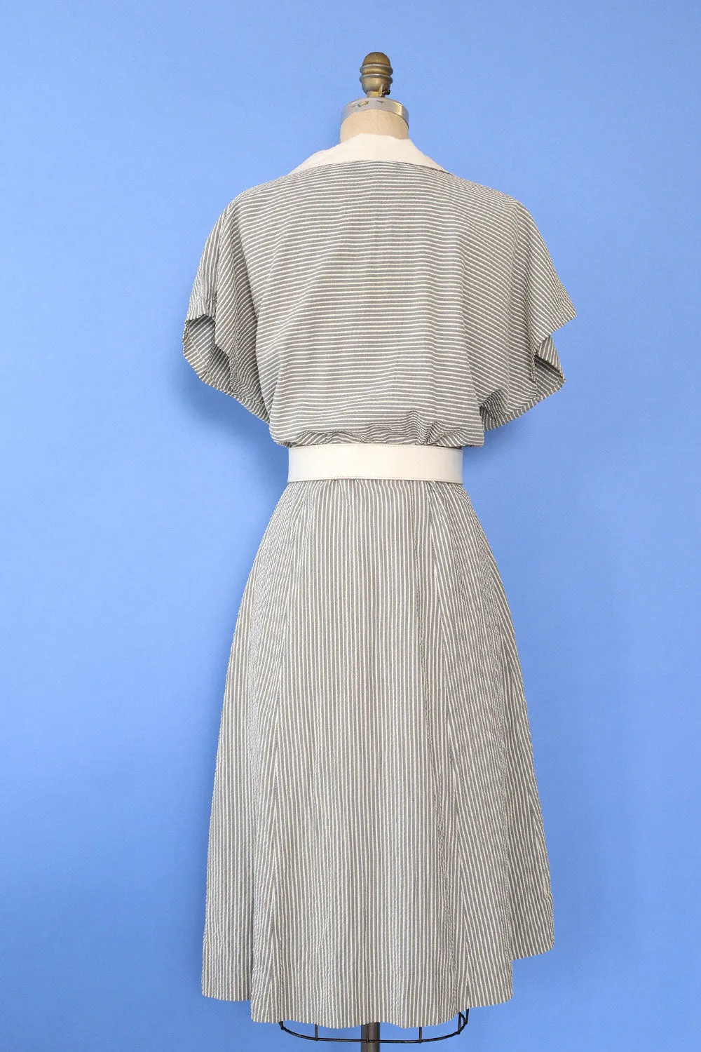 1940s Striped Seersucker Day Dress L/XL