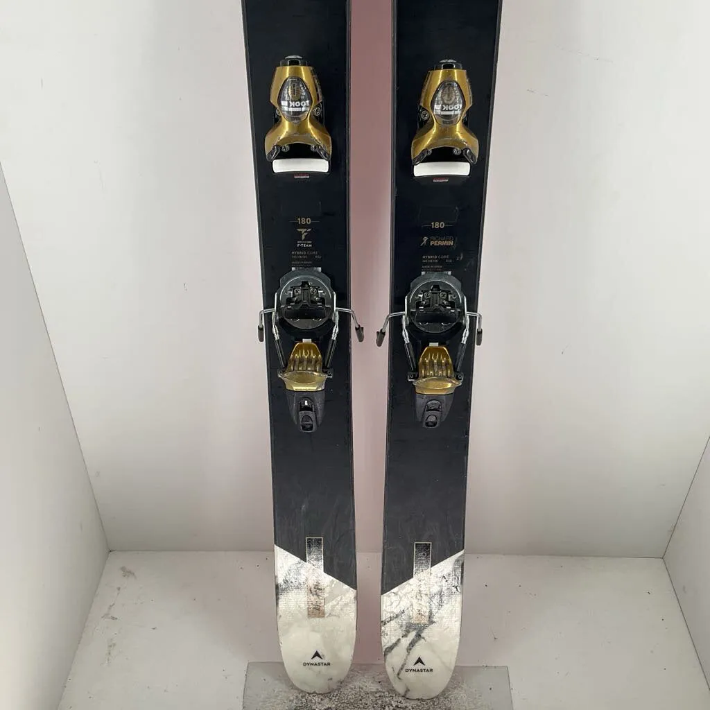 2022 Dynastar M-Free 118 w/ Look Pivot 15 Bindings