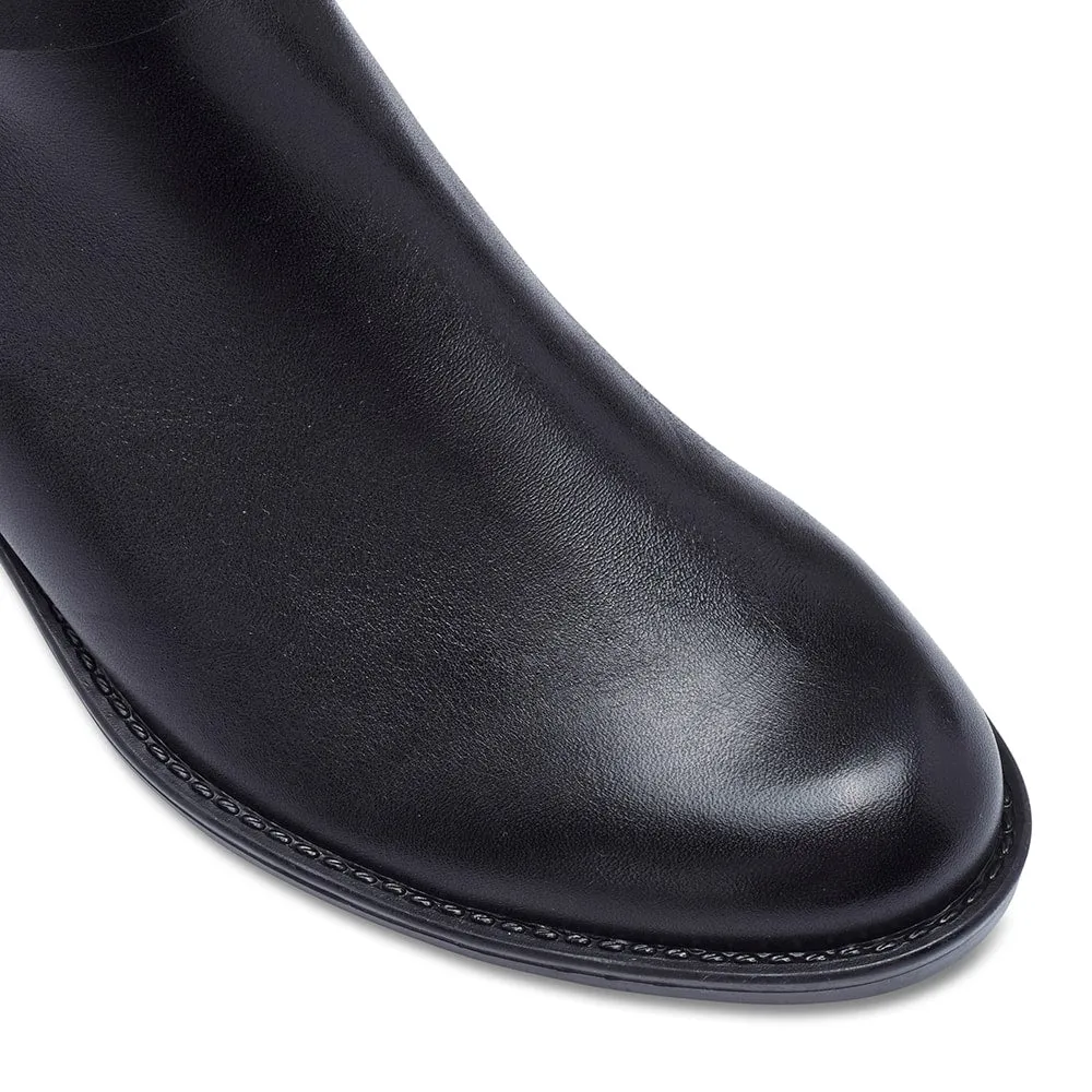 Alert Boot in Black Leather