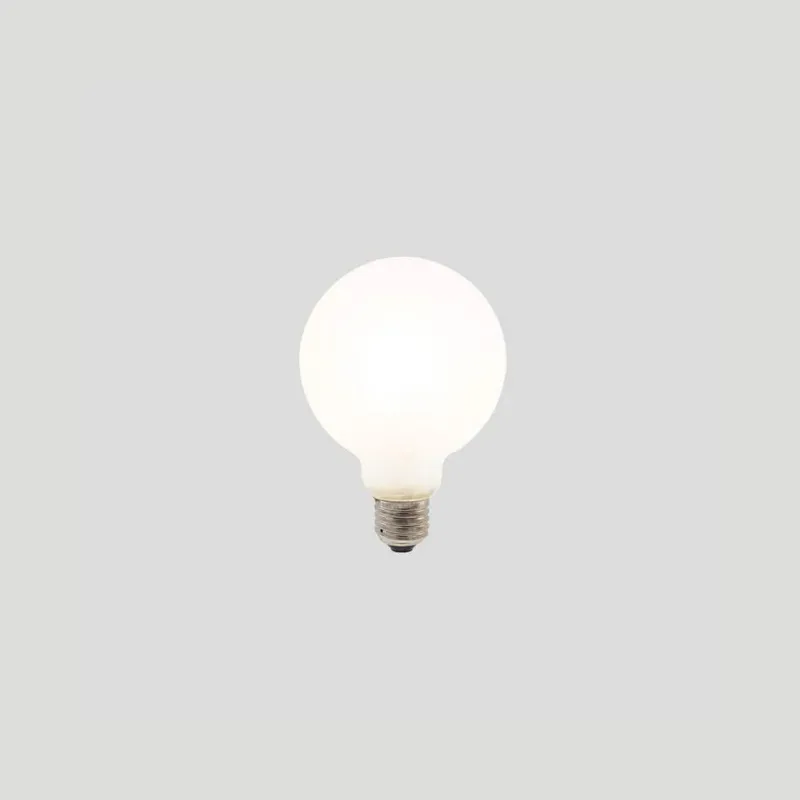 Dimmable E27 LED | G95 | 8W | 3000K