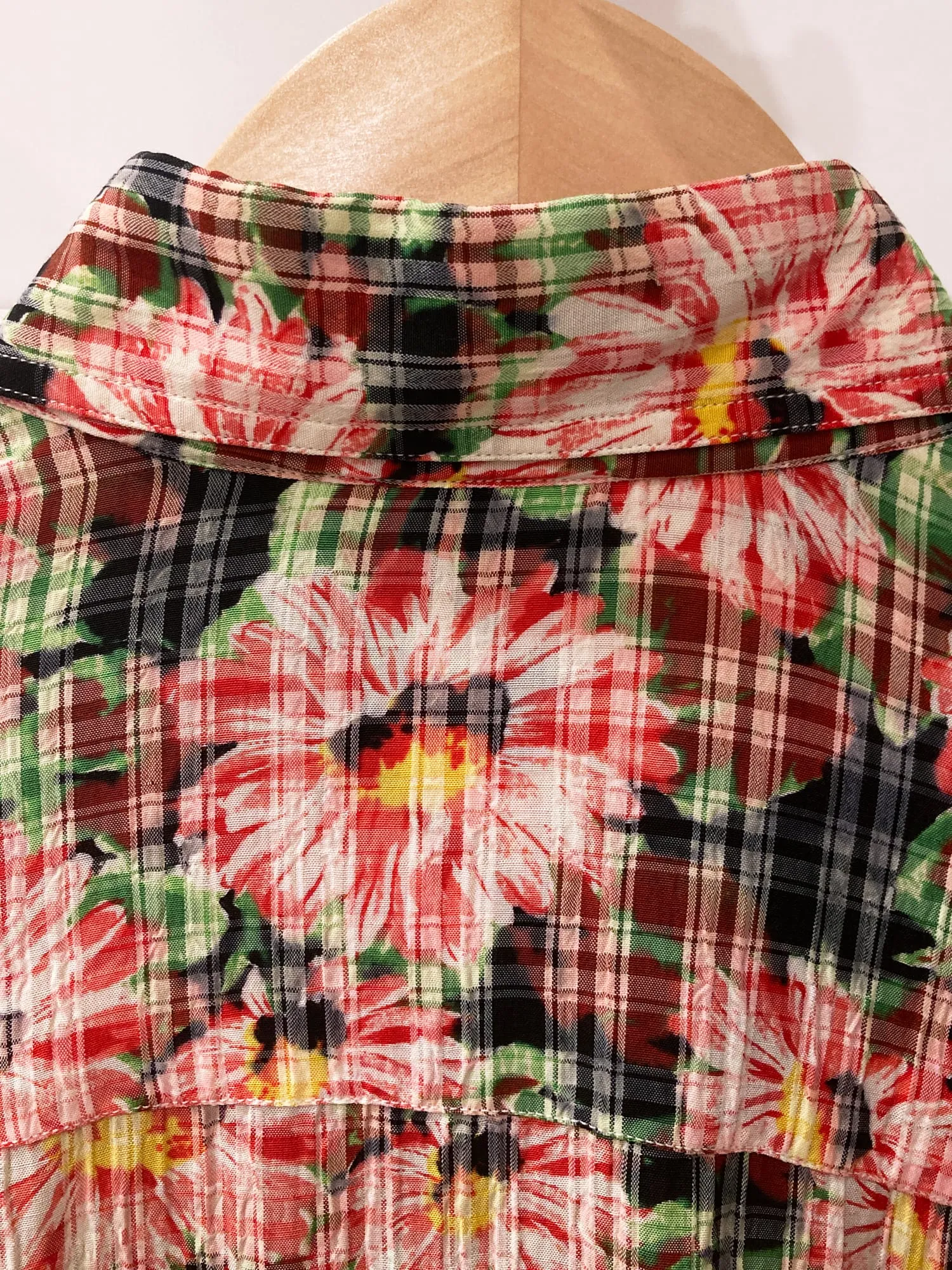 Dirk Bikkembergs Hommes spring 1995 red creased viscose floral print shirt - M