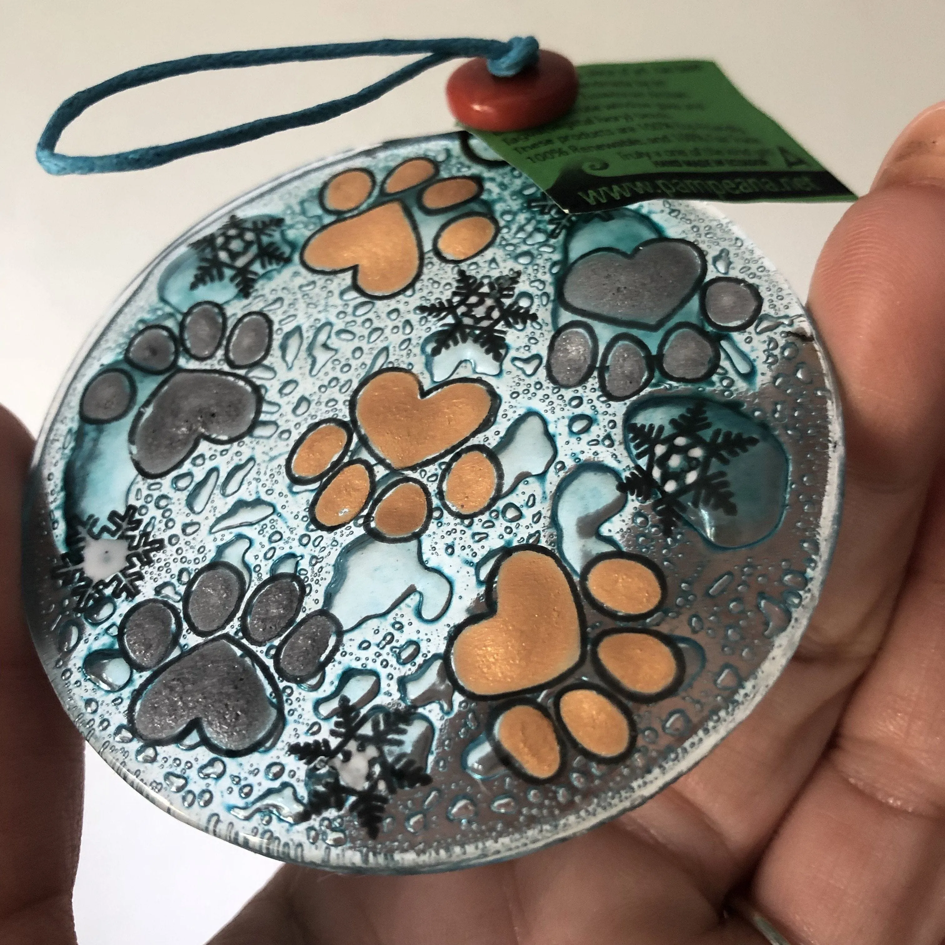 Fair Trade Ornament 130 Snow Paws