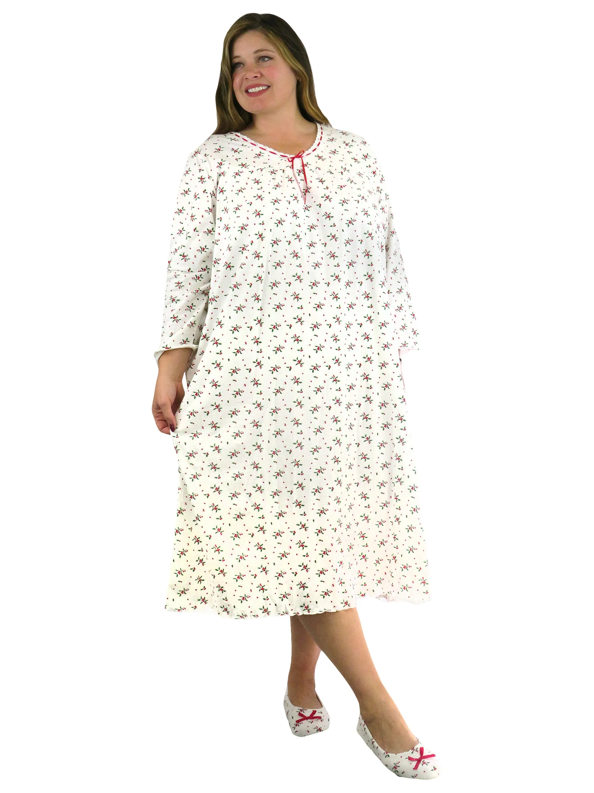 Long Sleeve Mistletoe Plus Size Night Gown