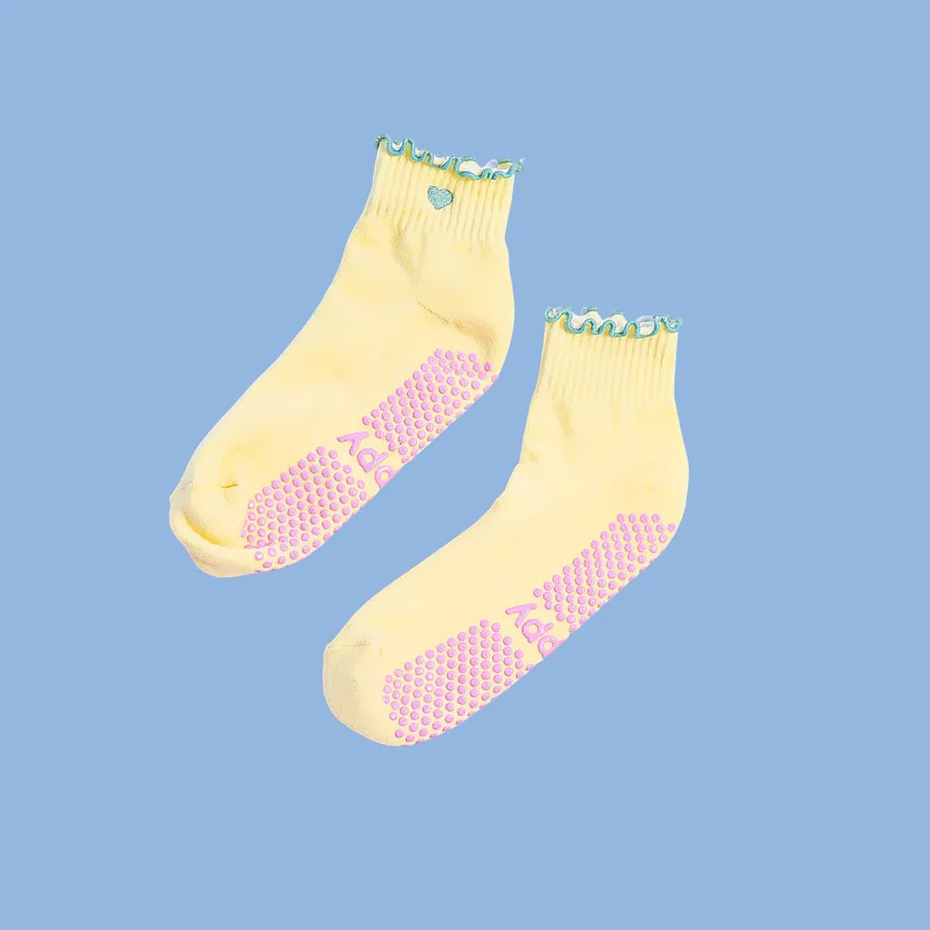 Pastel Ankle Frill Grippy Socks