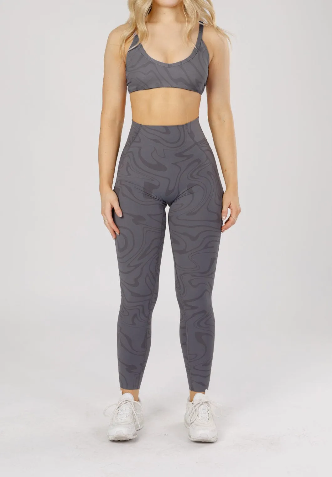 RecStretch DesB High Flow Sculptseam™ Plus Legging Groove