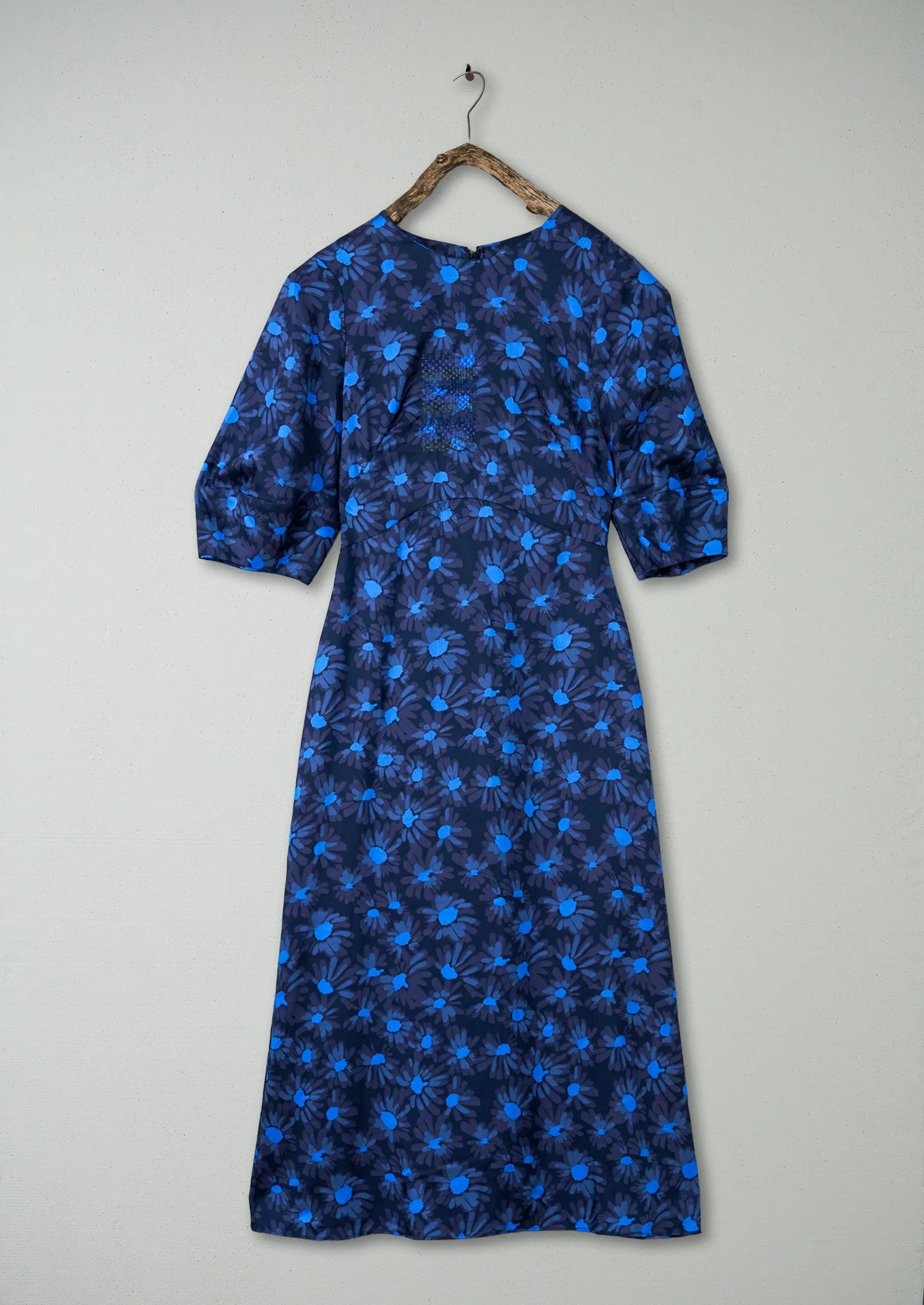 Renewed Rounded Sleeve Painted Daisy Dress Size 4 (91) | Slate/Enamel