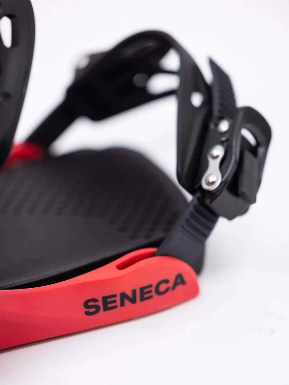 Seneca Snowboard Bindings