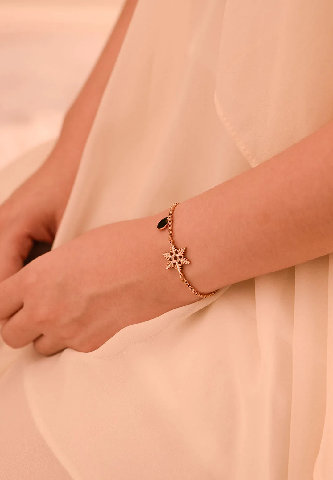 Stellar Snow Crystal Adjustable Slider Clasp Bracelet in Rose Gold [Limited Edition]